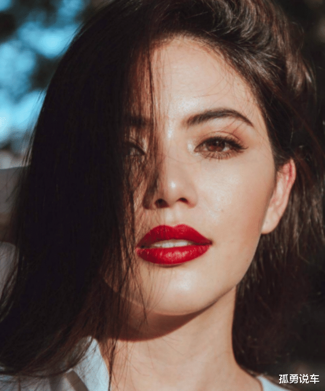 |泰国第一美人Mai大秀好身材!凹凸有致的身材是不少男人的梦中情人