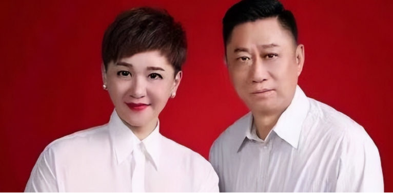 小三|50岁歌手丧夫后宣布再婚，现任长相曝光，前夫所有遗产被小三继承