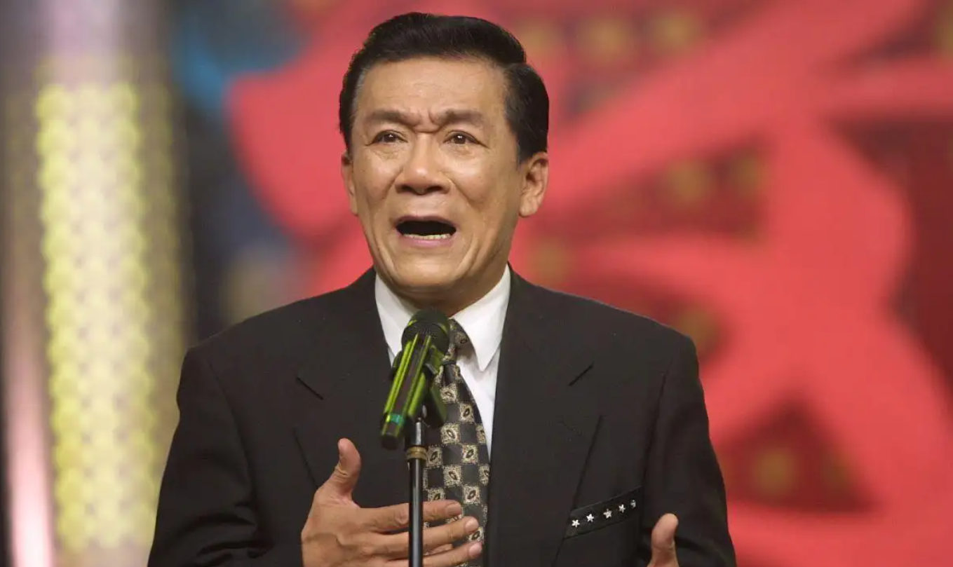 侯耀文|1985年,侯耀文日本演出遭冷场,在家憋了3天,再次上台掌声雷动