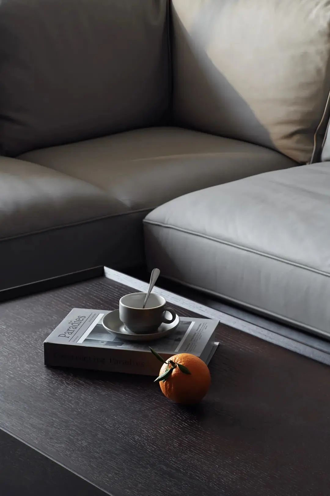 101㎡现代简约风,原木色搭配黑白灰!