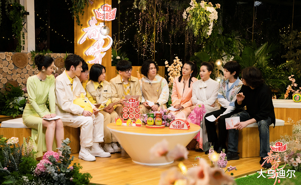 民族|俺都搞不清楚他们唱得算不算民歌，还追哪门子《春天花会开》啊？