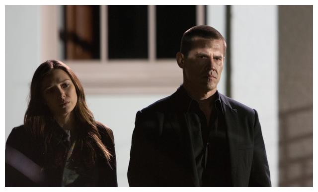 绯红女巫|绯红女巫睡了半个复联?盘点伊丽莎白·奥尔森“睡过”的复联成员