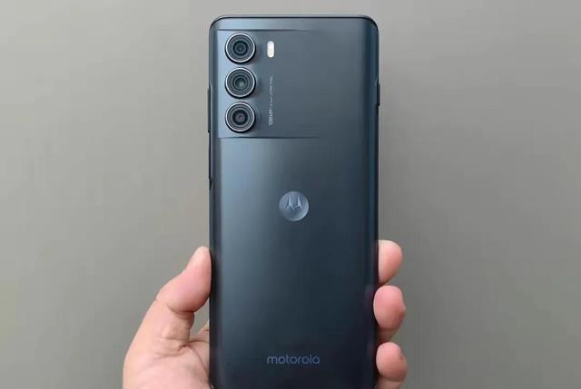 CPU|五款外观最像旗舰的千元机，看起来就很牛