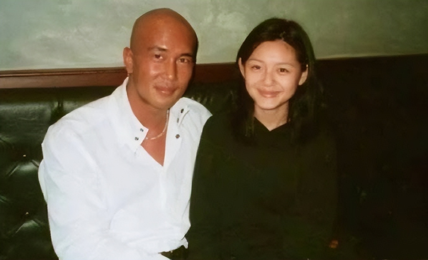 大S|大S妈妈和具俊晔吃过饭了,小S也见过新姐夫了,都被韩国欧巴征服