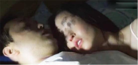 回顾:广州一女教师出轨男同事,被丈夫捉奸在床,冲动行为酿成惨剧