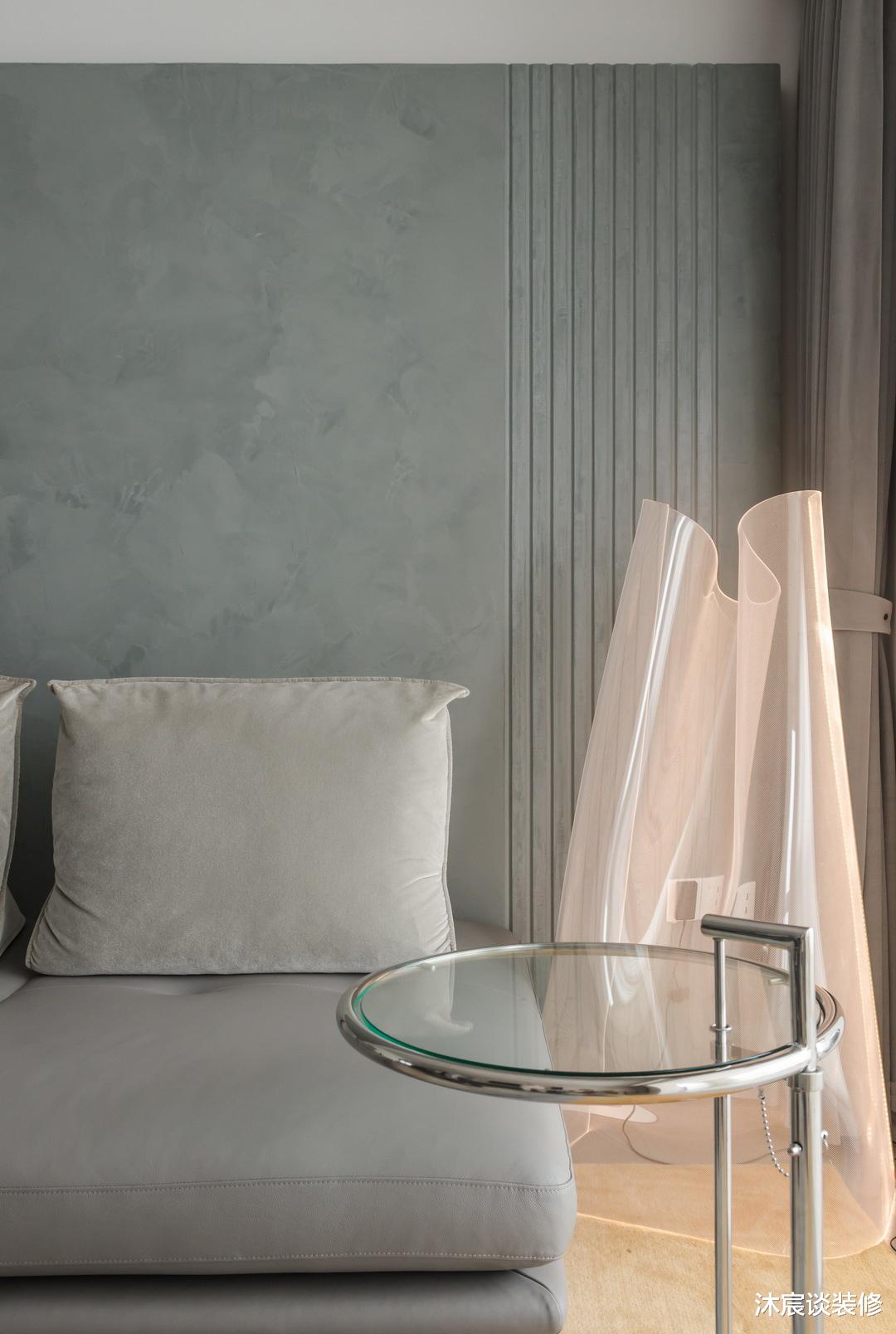 看完这对夫妻的家,我被彻底治愈了,全屋化繁为简,没有一丝俗气