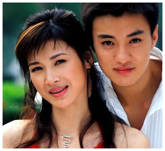 童蕾|童蕾：颜值不高，却拥有最性感的嘴唇，成为不一样的美人