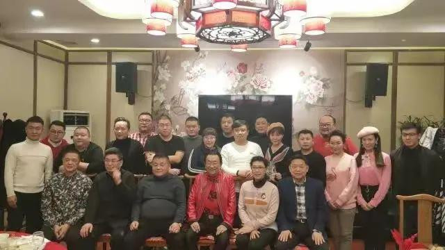 王月|?侯耀华77岁大寿，众弟子欢聚一堂，为何不见何云伟？