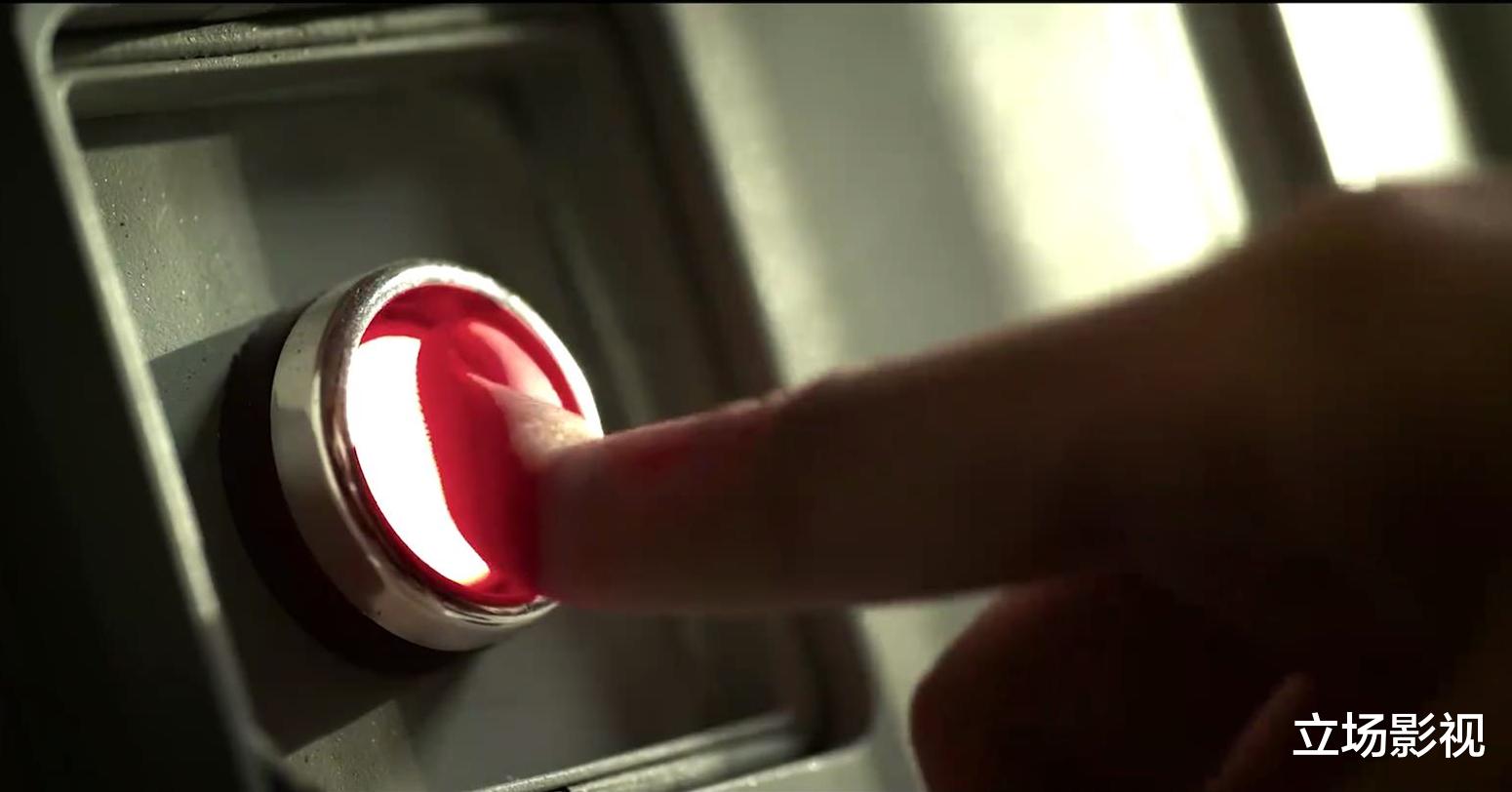 三体|《三体》首播质量高,4集不过瘾,国产科幻的大门被彻底打开了