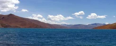 羊湖|羊卓雍措湖里有80万吨鱼，为何无人捕捉？