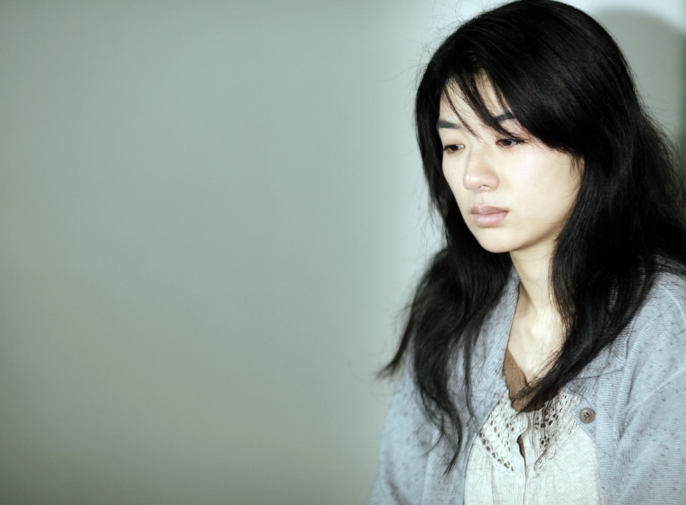 黄奕|2次失败的婚姻，事业尽毁的黄奕，她的原生家庭都经历了什么？