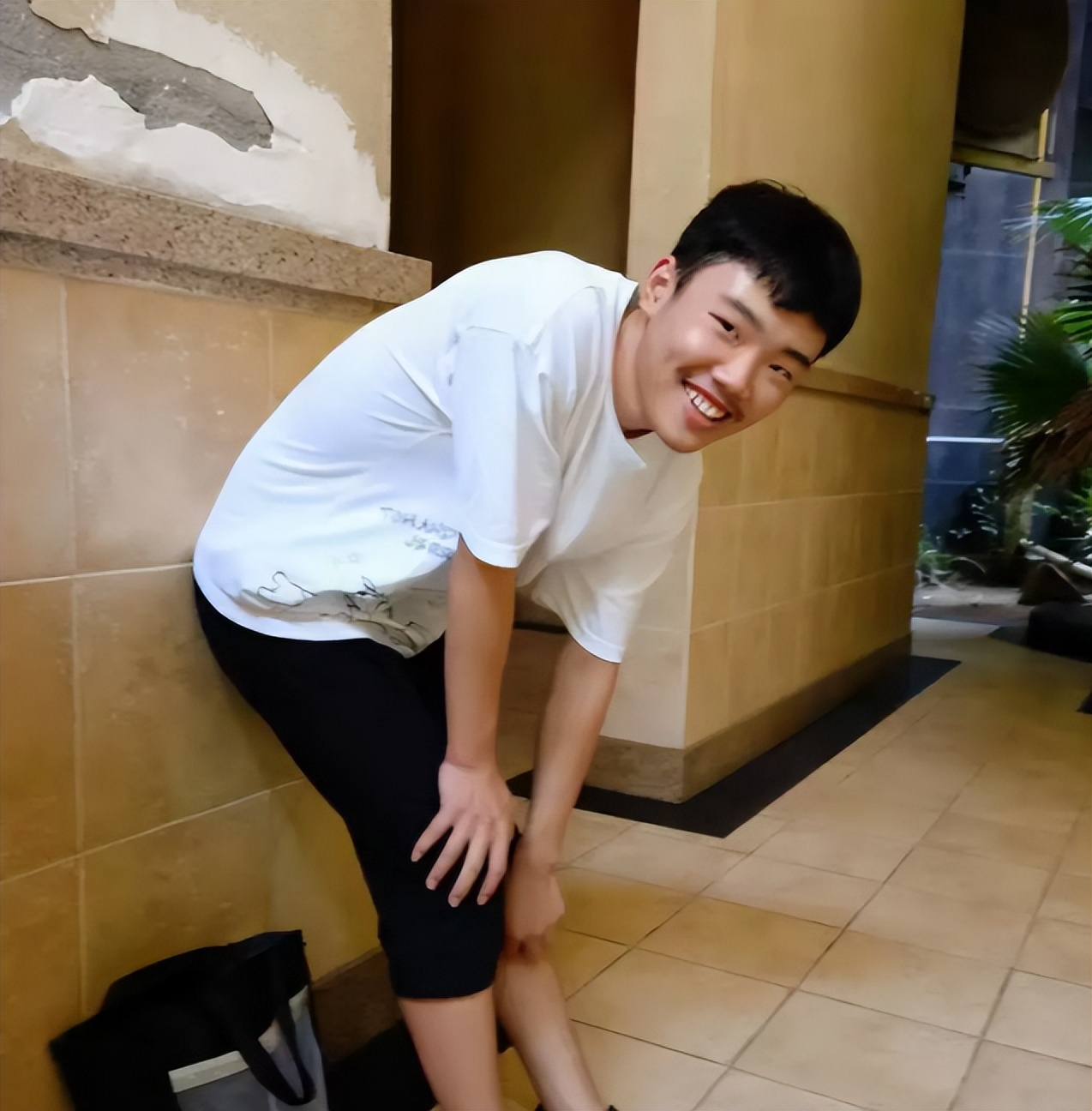 胡鑫宇吸引宋祖德频繁发声! 其认为有媒体拿钱洗白学校, 司机疑自首