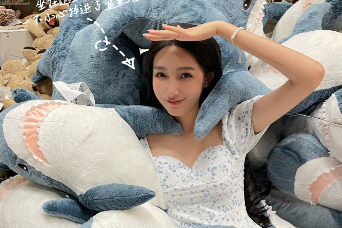 都美竹|都美竹出演网剧“女英雄”，男主酷似吴某凡，网友：要流量没底线