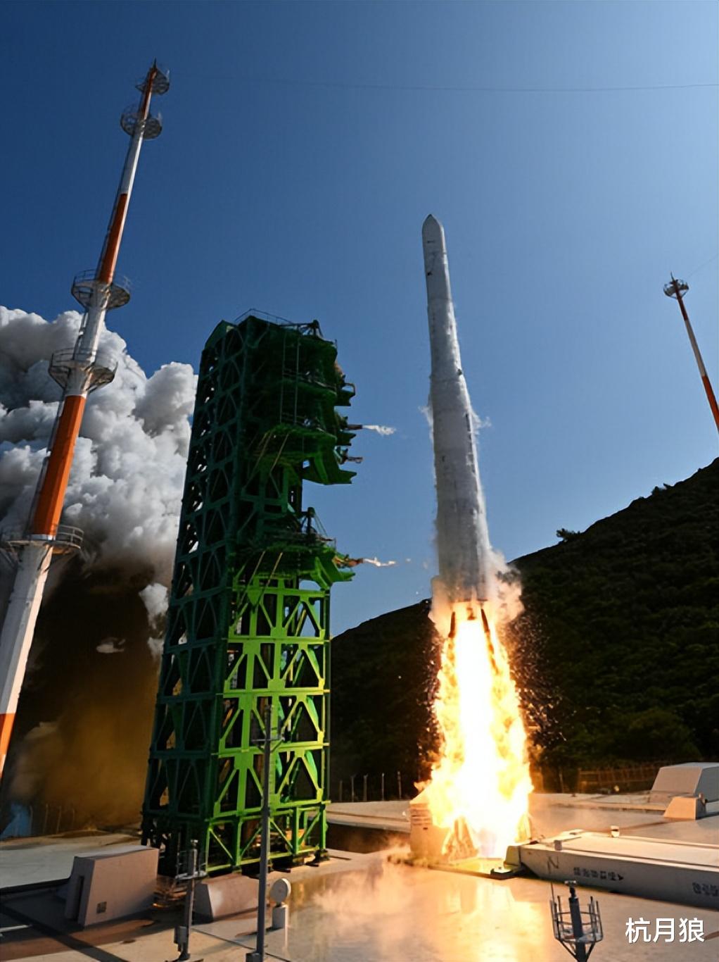 韩国2030年发射月球探测器,5台100吨级发动机,本质是俄技术。