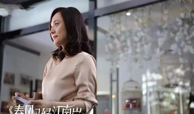 刘园园|演员刘园园,逼婚大12岁央视名嘴沙桐,婚后一家三口生活有滋味