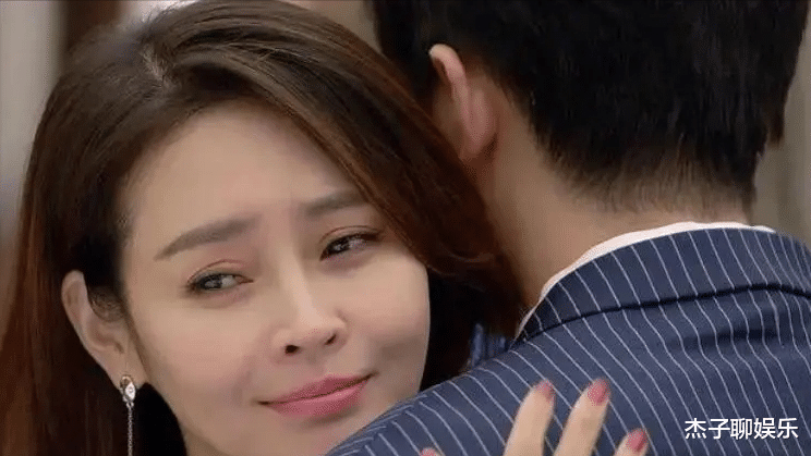 于明加|于明加:25岁出道,27岁闪婚嫁给相亲对象,于明加现在过得如何?