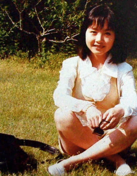 鲁豫|女主持鲁豫：怀孕6月离婚，二婚嫁初恋，52岁单身依旧无儿女