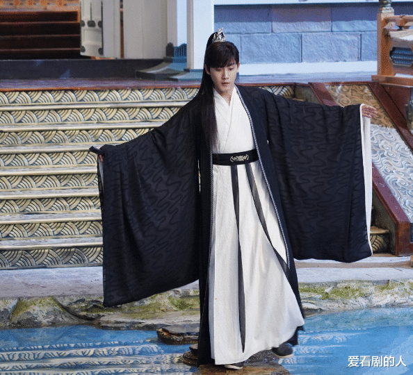 应渊|沉香如屑：颜淡欺骗余墨，跳下了无桥，应渊救她又送她渡忘川！