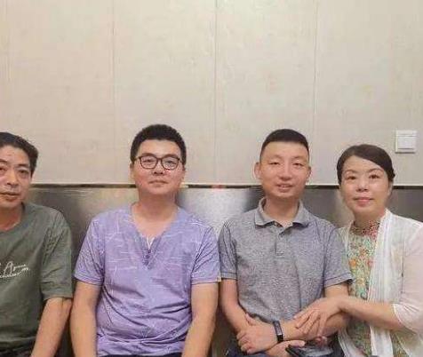 许敏|近水楼台先得月！许敏迎来个人首秀，鲜花需要绿叶配