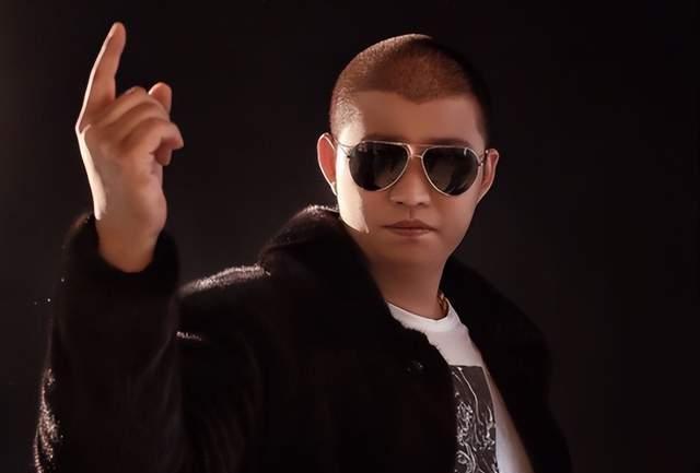 网红二驴为天佑说话，直言其对自己有恩，放话：到广州，必定招待