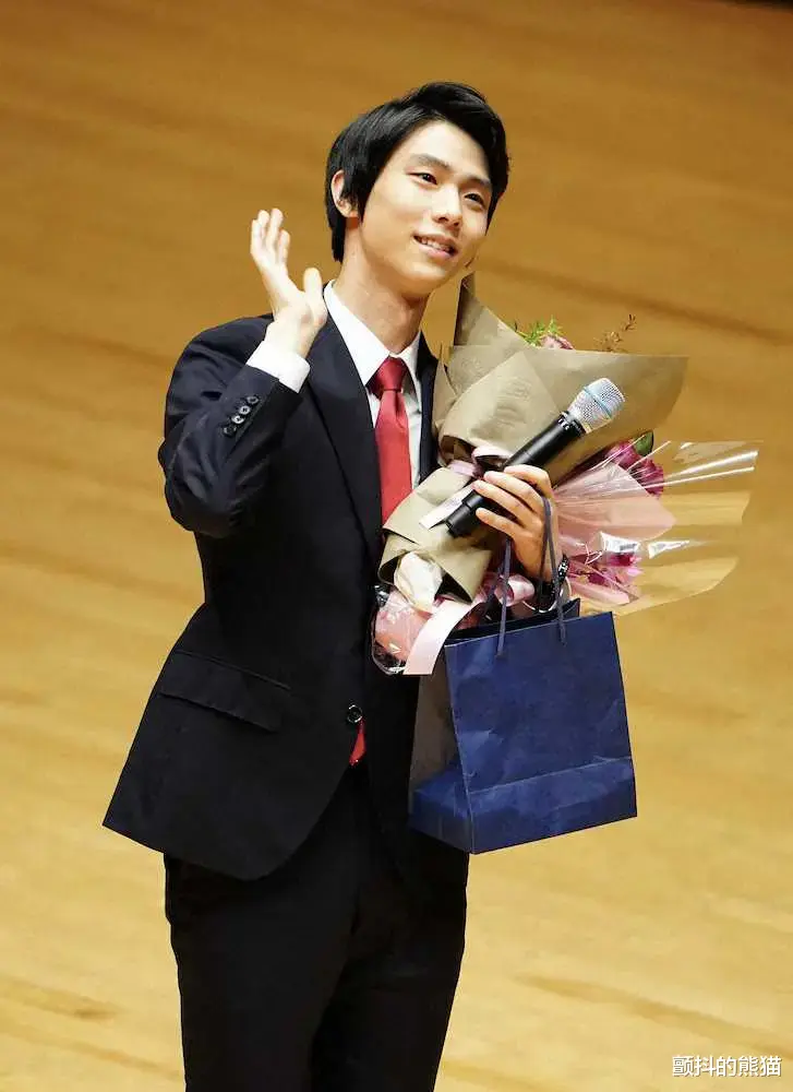 羽生结弦|羽生结弦发表将在11月首次开演单独冰上秀“序章”