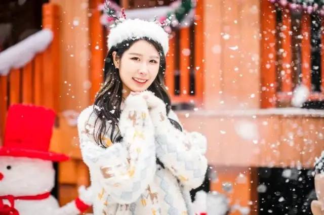 雪景人像怎么拍,8个雪景人像拍照技巧,让你不辜负冬天雪景