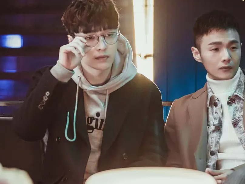 黄金瞳|《黄金瞳》是典型的爽剧,勾画了观众的心声,开挂人生确实生猛