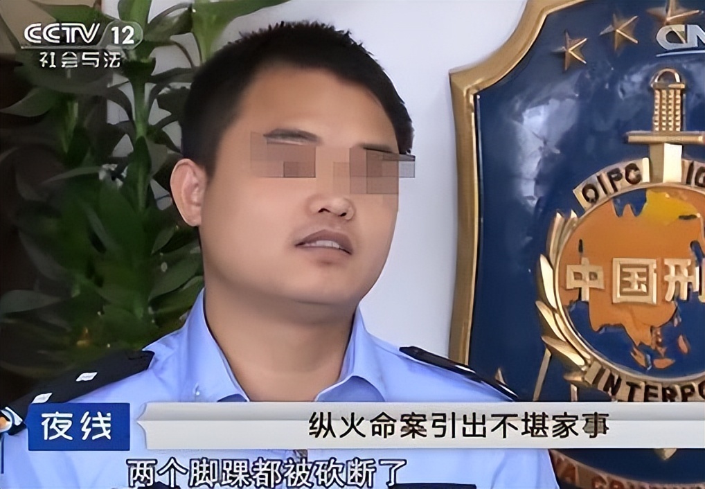 经典案例:恶霸强行霸占留守妇女,公公说:挑断村霸脚筋放火烧死