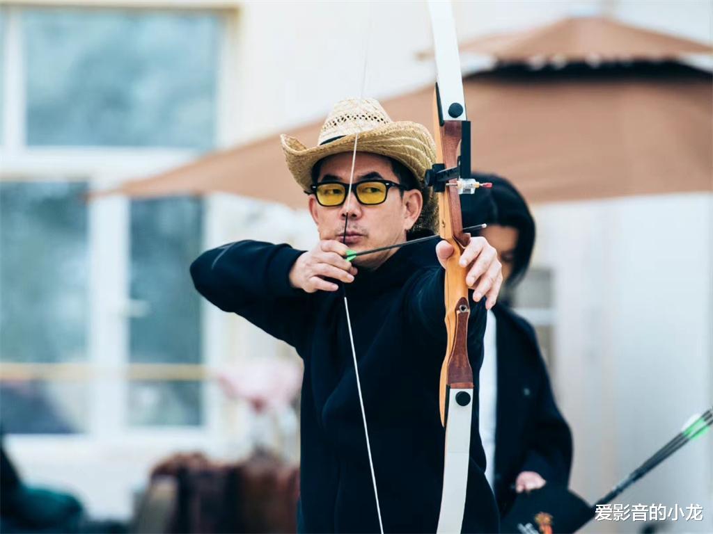 仁科|我们的滚烫人生：仁科想买狗粮让吴卓羲很无语，任贤齐细节见人品