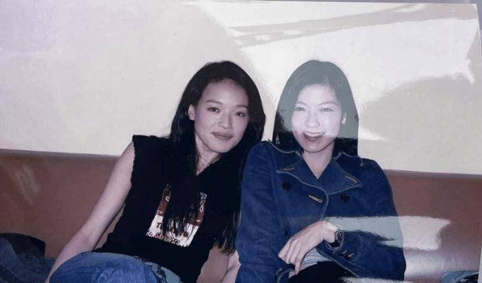 舒淇|舒淇冯德伦为林熙蕾女儿发红包,笑得一脸慈爱,结婚6年无儿无女