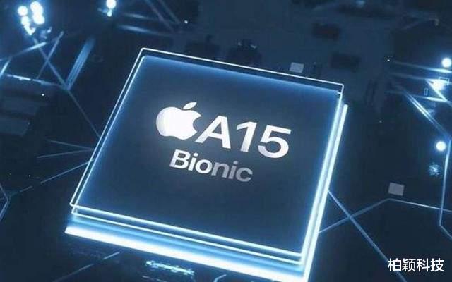 国产手机|怪消费者抢购iPhone？落后两代的国产手机定价远超苹果