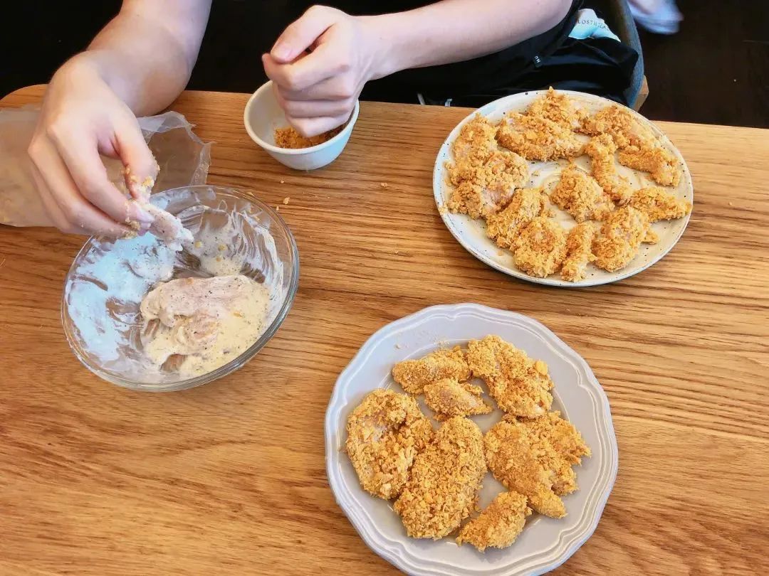 张馨予|和李晨分手5年后的她，居然再次结婚—生女—搬进豪宅？？