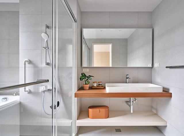 二胎家庭的装修“天花板”来了,光是玄关就把人迷住,跟着学!