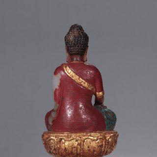 |清代-和田玉加彩释迦摩尼造像