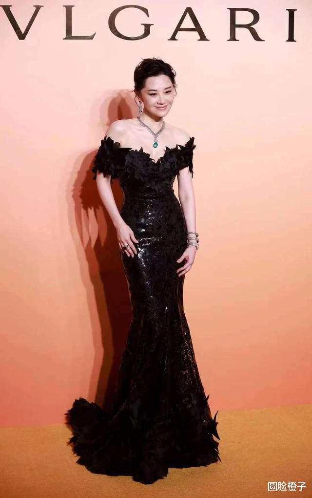 章子怡|披头散发毫无看点,7位爱梳平头的女星,个个都是骨相美女