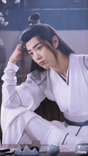 肖战|8位最有共情力角色：肖战层次分明，任嘉伦靠借位拍吻戏看哭观众