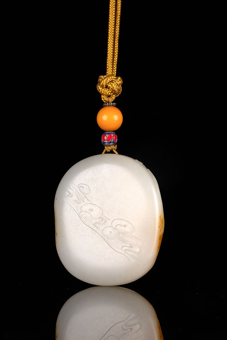 连年有余|「璞玉雅藏」和田玉籽料挂件 《连年有余》 玉雕作品鉴赏