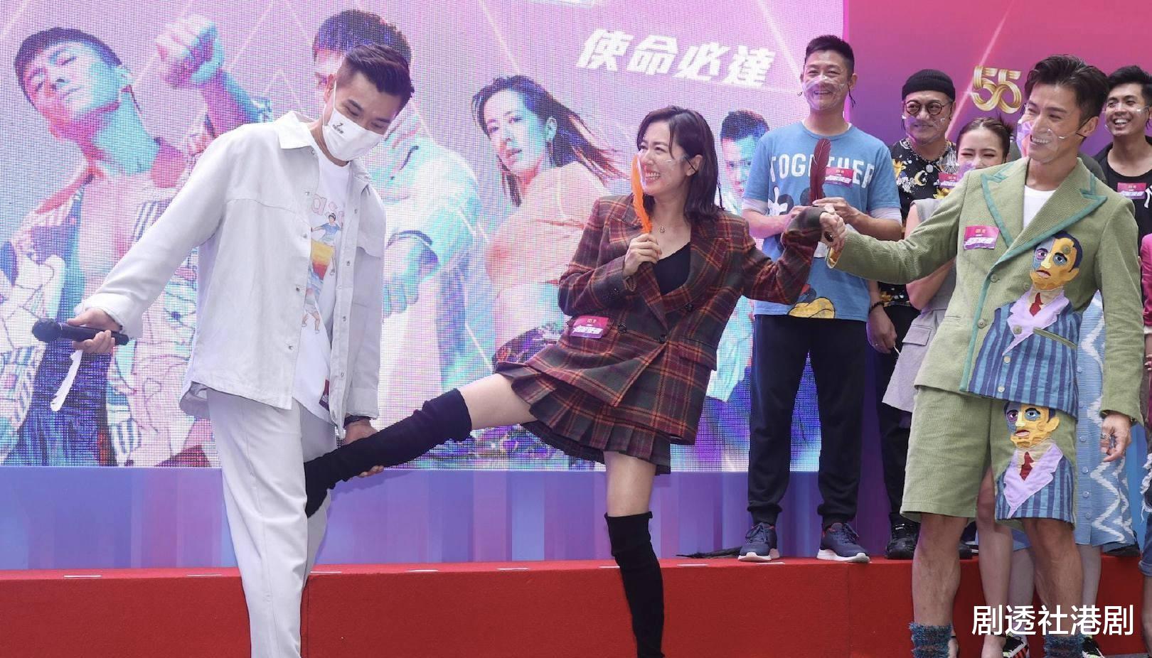 舞台剧|TVB离巢花旦现身新剧宣传!自曝专注写舞台剧大纲,被赞才华洋溢