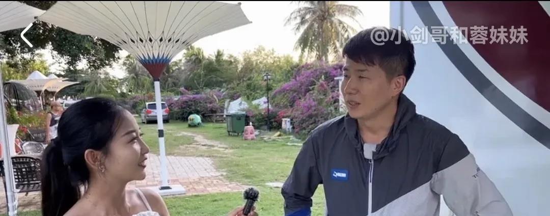 旅行|蓉妹妹：与小剑哥这种开着房车的旅行生活，究竟有多让人羡慕