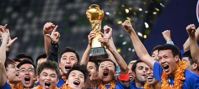 国际米兰|恭喜张总，但该还钱了！国米捧杯国内欠薪，国足队长吴曦带头讨薪