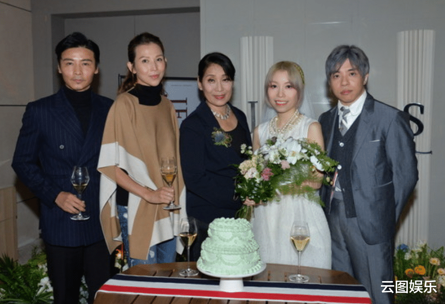 杨盼盼|知名女星嫁女后称没结过婚!女儿生父另有家室,父女至今没见过