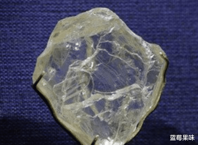 一块7号冰,真的能冻结地球上全部的海洋吗?它到底是什么物质?