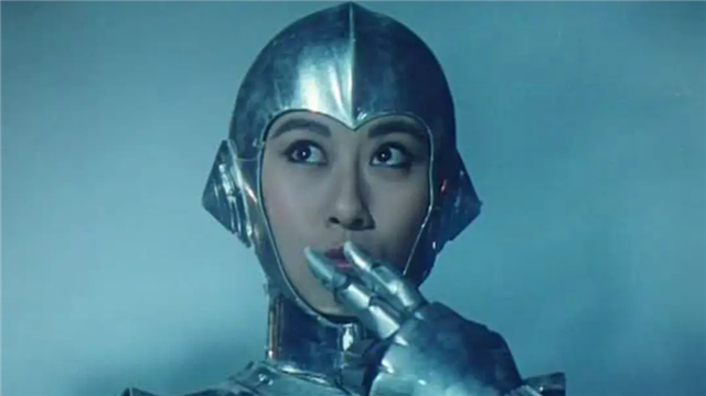 古天乐|上映3天，票房破2亿，古天乐踏出了硬科幻港片的第一步