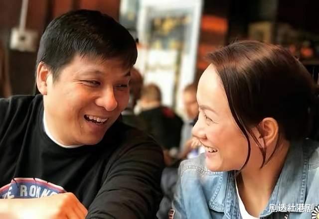 陈小春|TVB知名气质美女皮肤似少女!与丈夫坚持丁克,已移居加拿大生活