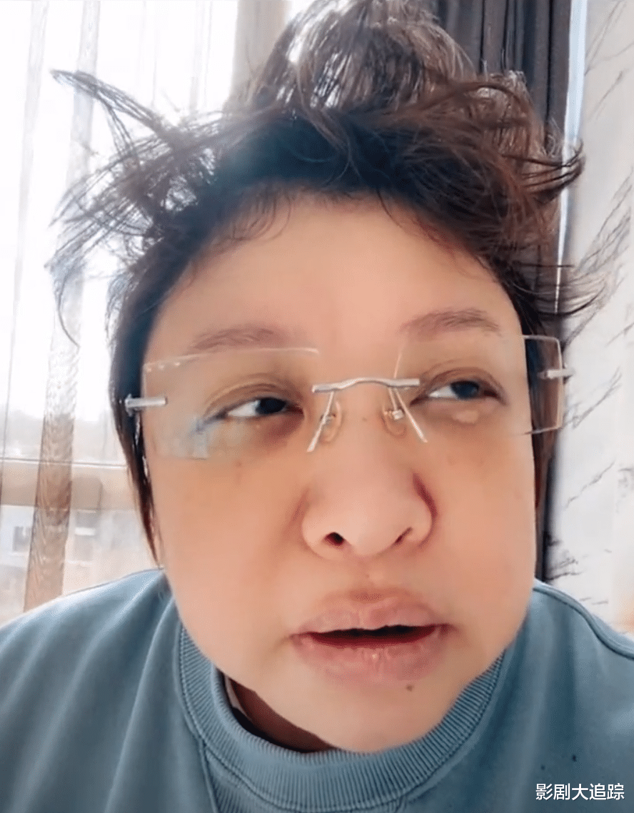 护手霜 51岁韩红感染新冠！减肥成功瘦成巴掌脸，头发凌乱眼神恍惚惹人忧