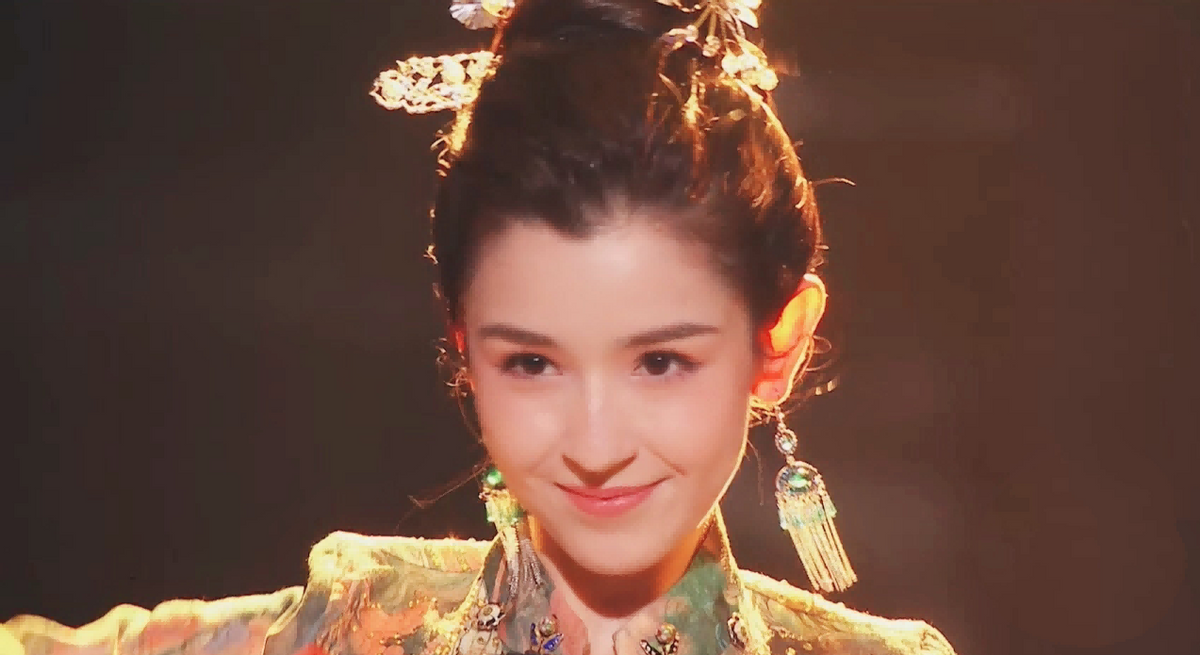 爱情公寓|初见美貌惊人，再见平平无奇！第一眼美女太坑人