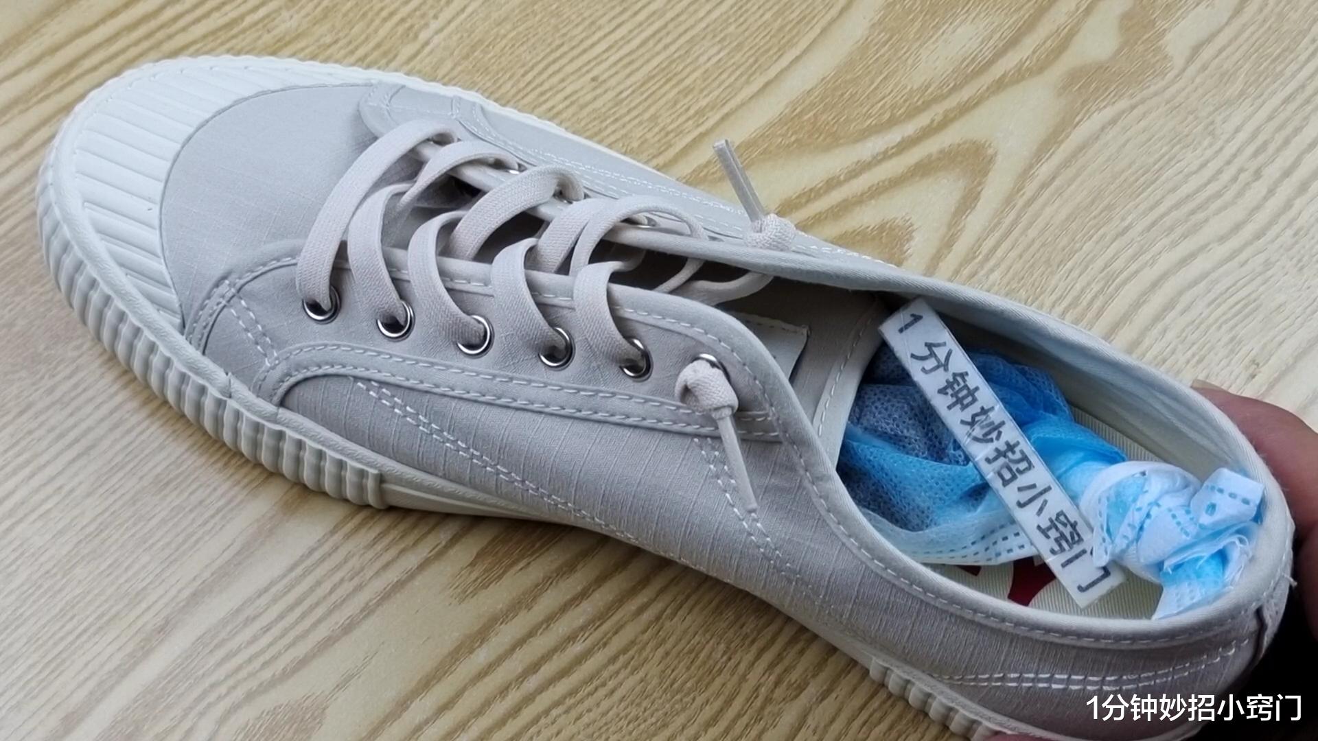 在床底放一把花椒,真的太实用了,解决了家家烦恼事,今天才清楚