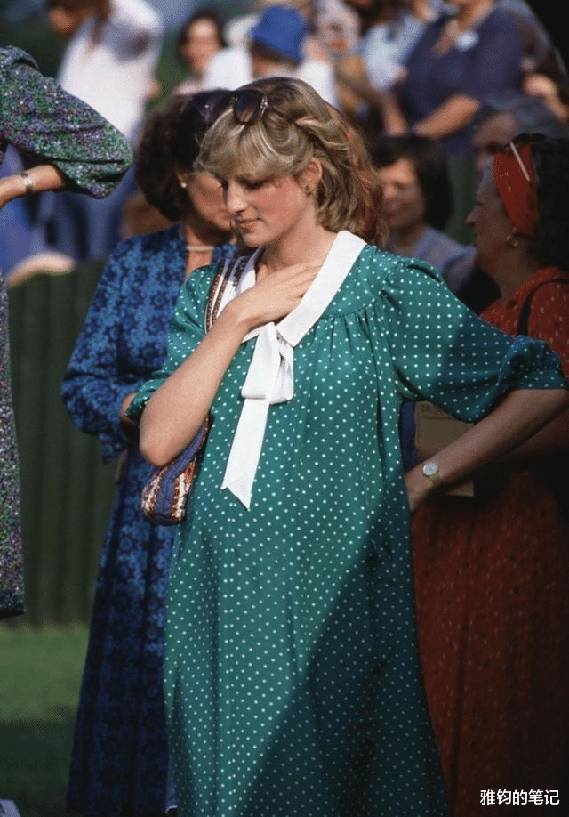 戴安娜|戴安娜当情人多疯狂?半夜打300个骚扰电话,被称为“温香软玉”