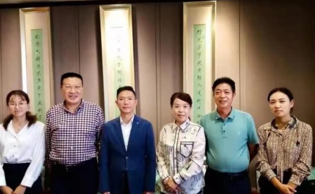小人得志?付建律师罕见发文:苍天饶过谁,回应网友质疑言辞犀利