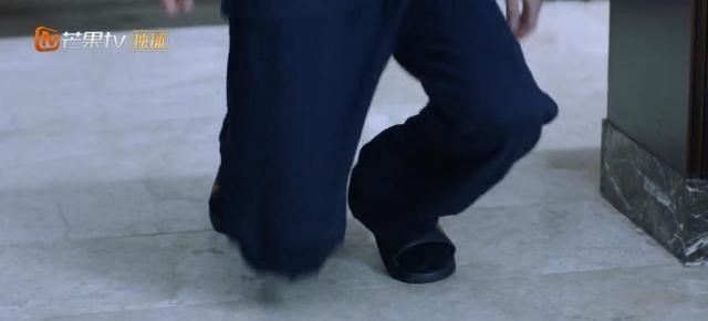 钱三一|《少年派2》，钱三一给虞迪下跪，背后隐藏一个令人惊悚的真相！